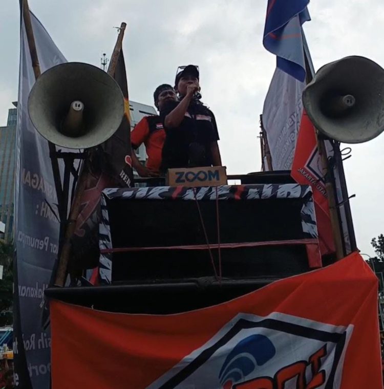 SePOI Desak DPR Prioritaskan UU Transportasi Online