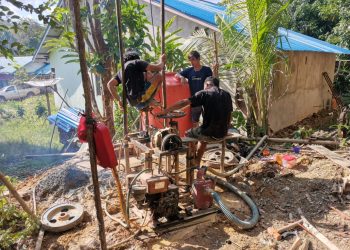 TMMD ke-125 Kodim Sintang Kerjakan Sumur Bor ke-4 di Desa Sungai Labi