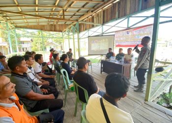 Penyuluhan Bahaya Permainan J*d! Online Jadi Salah Satu Materi Non Fisik TMMD ke-125 di Desa Sungai Pengga