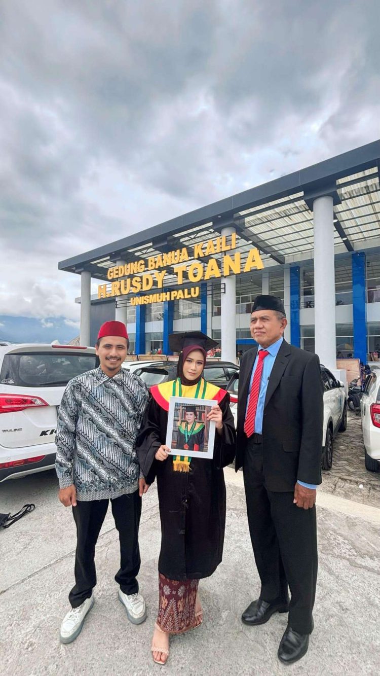 Universitas Muhammadiyah Palu Pelepasan Wisudawan – Wisudawati Sarjana Dan Pascasarjana Yang Profesional Serta Berintegritas