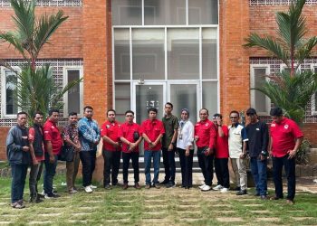 Terima Amanat Sebagai Ketua DPC AWIBB Bekasi Raya,Parman : Komitmen Jalankan Tugas Berdasarkan AD/ART Organisasi