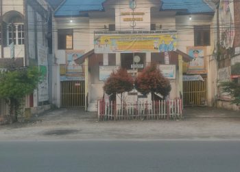 Mantan Kepling Ambil Alih Tugas Anak Kandung Sebagai Kepling Aktif