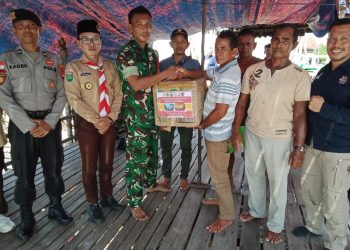 Forkopincam Jongkong Salurkan Bantuan untuk Korban Kebakaran di Dusun Pengembung