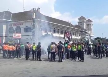 FOYB Geruduk Kantor Aplikator dan DPRD DIY : Seruan Keadilan dari Jalanan Yogyakarta