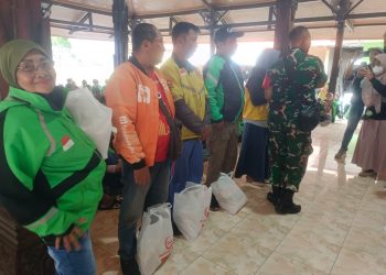 Bantuan CSR Hutama Karya Untuk Pengemudi Ojek Online