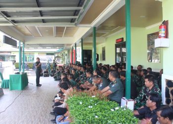 Komandan Kodim 1206/Putussibau Berikan Jamdan: “Hindari Pelanggaran Sekecil Apapun”