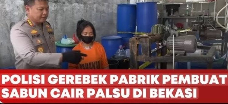 Penggerebekan Pabrik Sabun Cair Palsu di Bekasi, Polisi Amankan Ribuan Liter Produk Ilegal