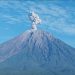 Gunung Semeru Meletus, Ratusan Warga Dievakuasi dan Aktivitas Pendakian Ditutup Sementara