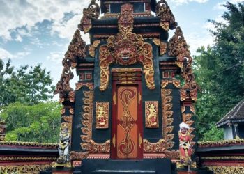 Menjaga Warisan Leluhur: Makna dan Pelaksanaan Piodalan ke-19 Pura Candi Untoroyono