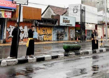 PSHT dan PSHW Gelar Aksi Solidaritas untuk Korban Bencana Aceh di Jalan Solo–Jogja