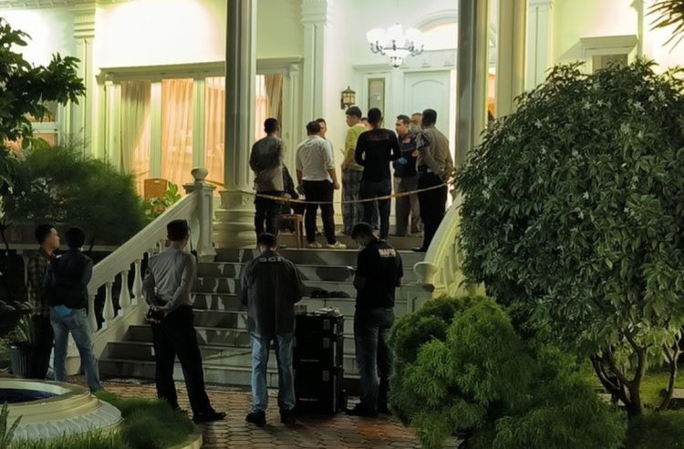 Misteri Kematian Anak Politikus di Rumah Mewah, Polisi Lakukan Penyelidikan Mendalam