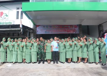 Persit KCK Cabang L Kodim 1206/Putussibau Gelar Bakti Sosial Donor Darah Peringati HUT Ke-80