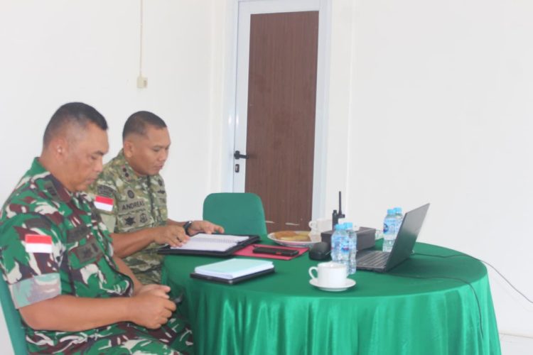 Dalam Rangka Rapat Evaluasi Percepatan Pembangunan KDKMP, Dandim 1206/Putussibau Didampingi Pasiter Ikuti Vicon Bersama Wakil Panglima TNI