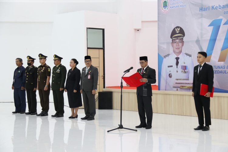 PERKUAT SINERGITAS DAN JIWA NASIONALISME, Kodim 1206/Psb bersama Forkopimda dan Dinas Jajaran Pemda Kapuas Hulu, Gelar Upacara HARKITNAS