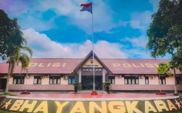 Wartawan Melawi Soroti Kinerja Mantan Kasatnarkoba Polres Melawi Yang Lama, Sulit, Dan Kerap Kali Abaikan Konfirmasi Awak Media diMelawi