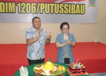Kodim 1206/Putussibau Gelar Acara Syukuran Ulang Tahun Dandim Ke-43