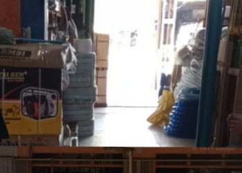 Warga Minta Kapolda Kalbar Yang Baru Usut Tuntas Jaringan Diduga Sarang PETI, Berkedok Toko Bangunan SANDAI DIESEL di Sekadau