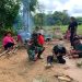 Anggota Satgas TMMD Regtas Ke-129 Kodim 1206/Psb Hadir Pada Acara Ritual Adat di Jembatan Danau Belatung