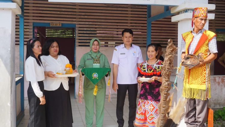 Suasana Penuh Semangat dan Kehangatan Warnai Pembukaan TMMD Regtas Ke-129 di Kapuas Hulu