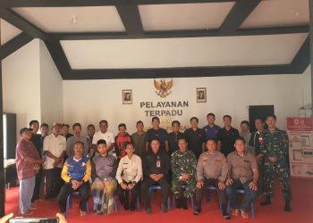 Cegah Karhutla Sebelum Api Berkobar, Tim Penyuluh Mabes TNI Edukasi Warga Madang Permai
