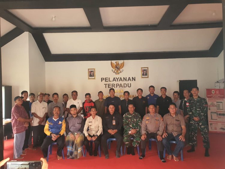 Cegah Karhutla Sebelum Api Berkobar, Tim Penyuluh Mabes TNI Edukasi Warga Madang Permai