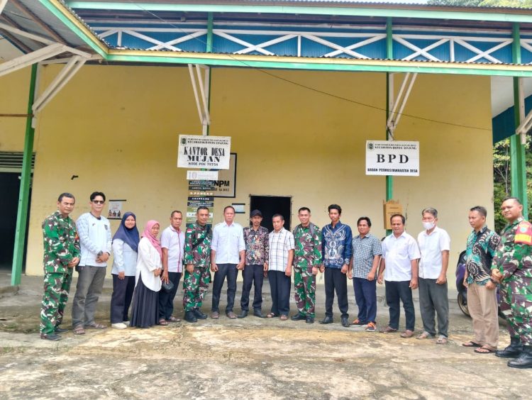 Mabes TNI Hadir ke Desa Mujan, Kobarkan Perlawanan terhadap Karhutla: Warga Diajak Jadi Garda Terdepan Jaga Hutan