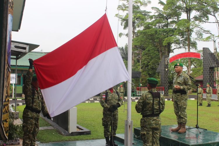 Kobarkan Semangat Persatuan! Dandim 1206/Putussibau Pimpin Upacara Peringatan Hari Sumpah Pemuda ke-98 Tahun 2026